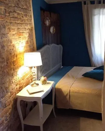 Couette-café La Boheme *